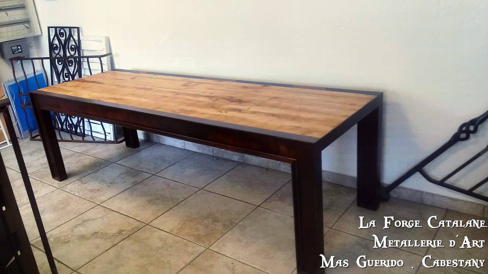 mobilier table à manger IPN fer Forge Catalane Cabestany.jpg